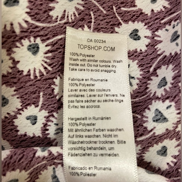 Topshop~Lightweight Floral Romper~Long Sleeve~Tie Neck/Cuffs~Open Back~Size 8 - Picture 6 of 10